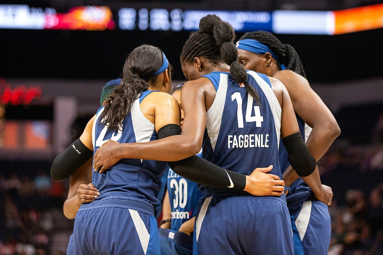 Basketball players on the court
